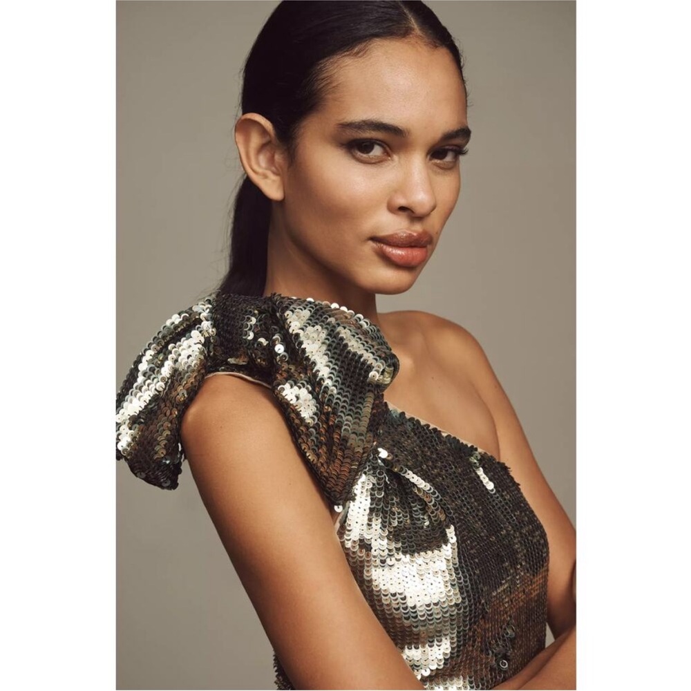 Anthropologie Maeve One Shoulder Sequin Dress with Shoulder Bow, size 12 - Picture 2 of 14